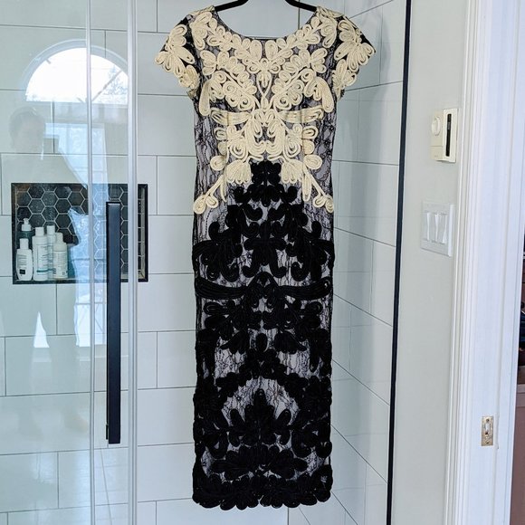 JS Collections Dresses & Skirts - Embroidered Midi Dress - JS Collections - Size 8